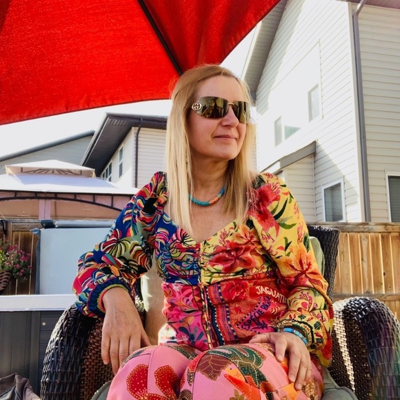 Anthropologie NWT Farm Rio Printed Puff - Sleeved
Blouse Size XS. But - Picture 5 of 10